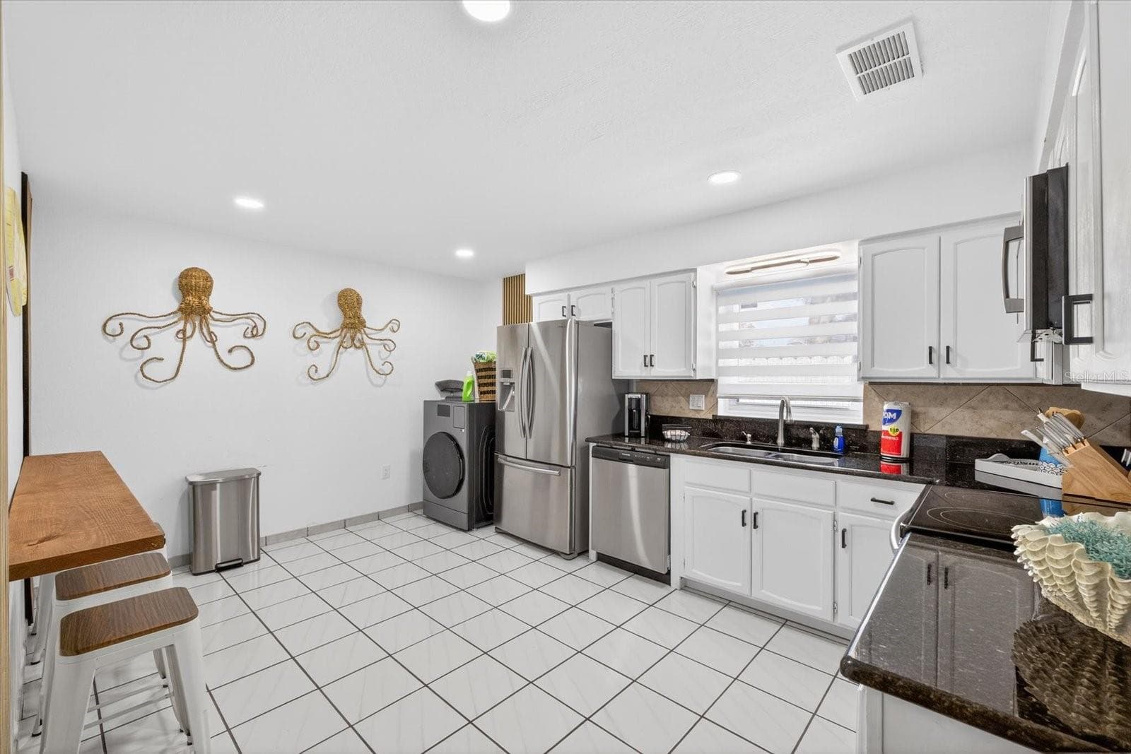 Single Family Residence at 8902 N HAMNER AVE, TAMPA, photo 11 of 46