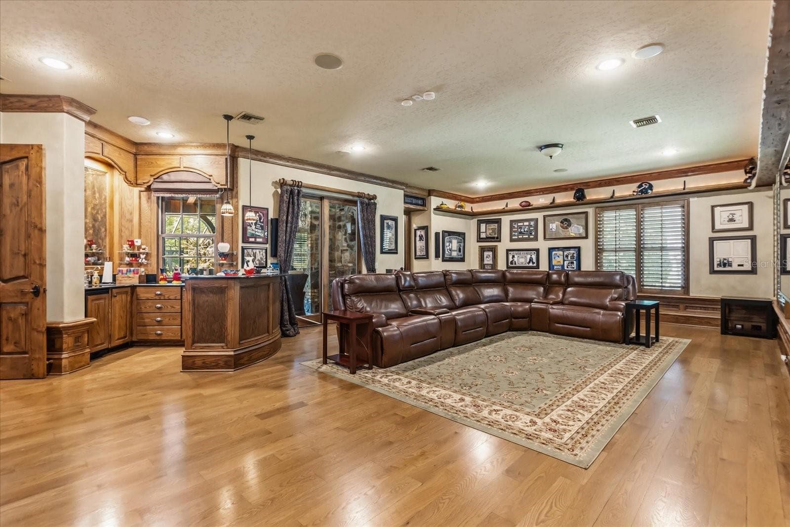 Single Family Residence at 2878 MARKHAM WOODS RD, LONGWOOD, photo 16 of 59