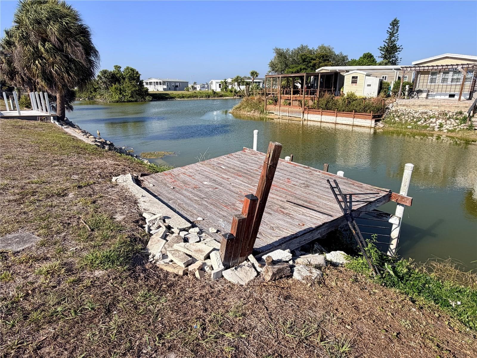 Deck/Dock - 1387 FLAMINGO DR, ENGLEWOOD