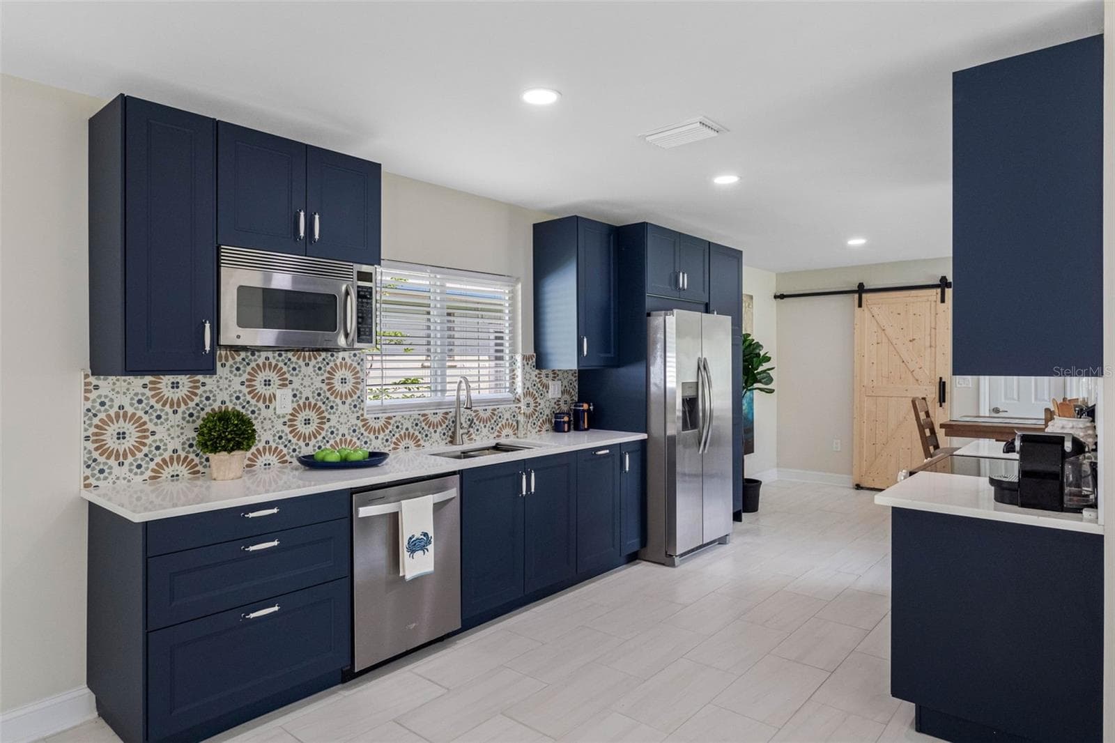 Kitchen - 1794 SANTA BARBARA DR, DUNEDIN
