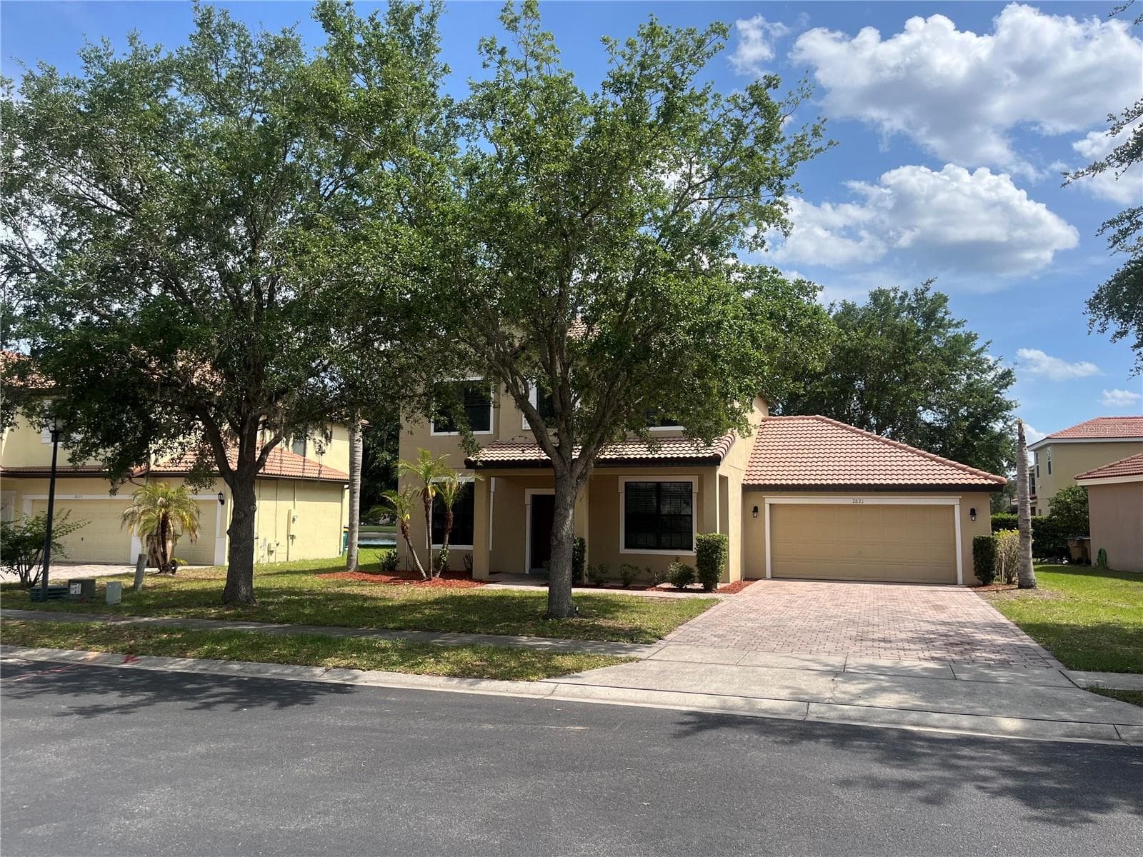 Single Family Residence at 2821 SCENIC LN, KISSIMMEE, photo 3 of 27