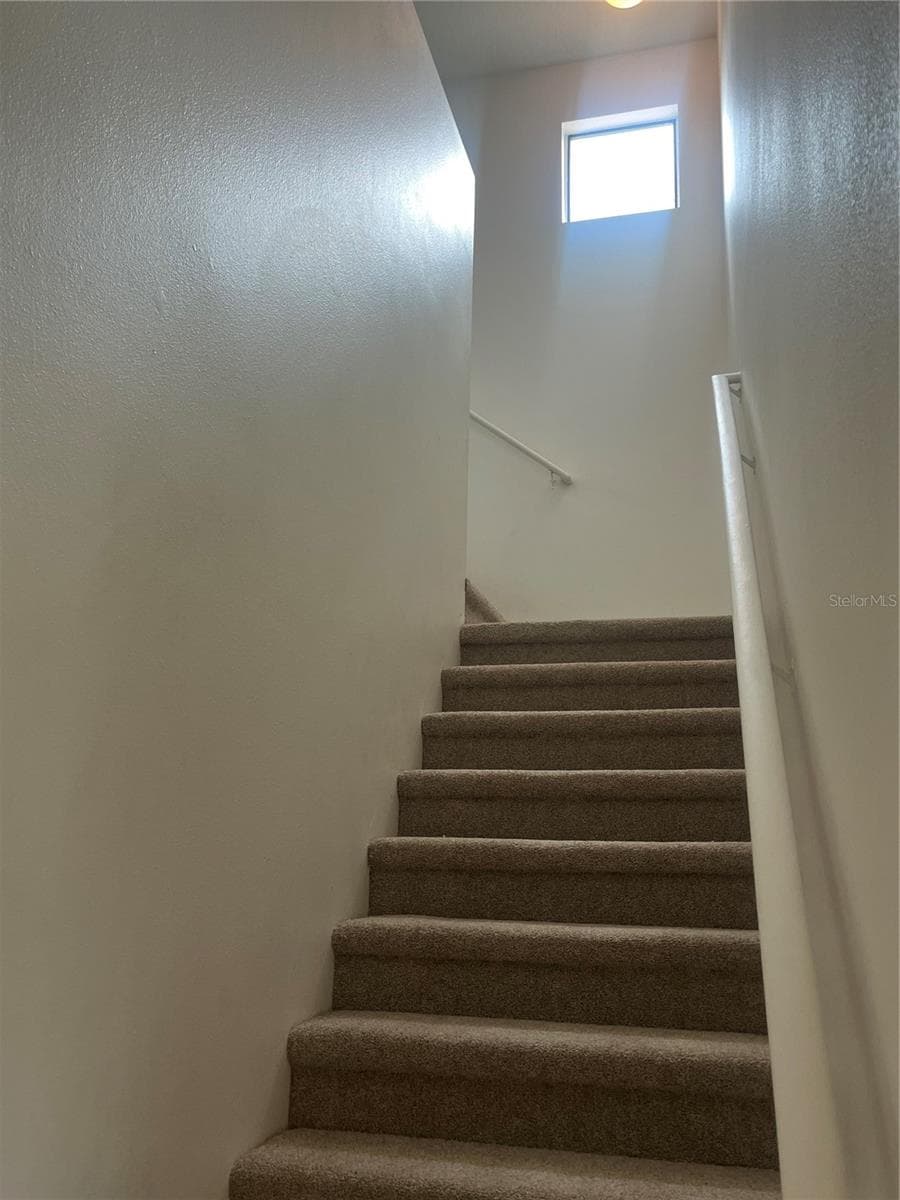 Single Family Residence at 2821 SCENIC LN, KISSIMMEE, photo 12 of 27