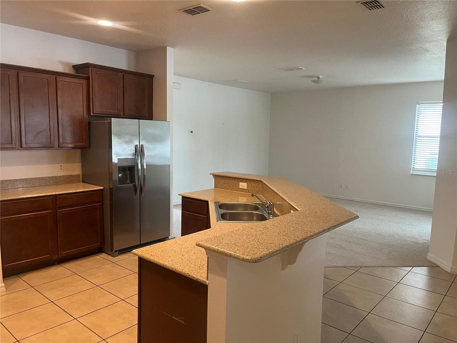 Single Family Residence at 2821 SCENIC LN, KISSIMMEE, photo 7 of 27