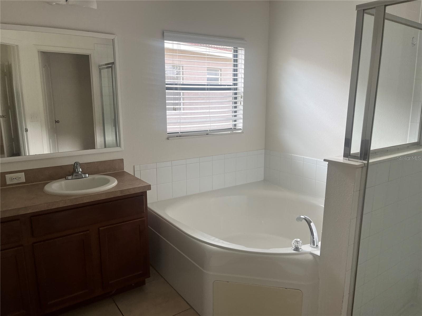 Single Family Residence at 2821 SCENIC LN, KISSIMMEE, photo 17 of 27