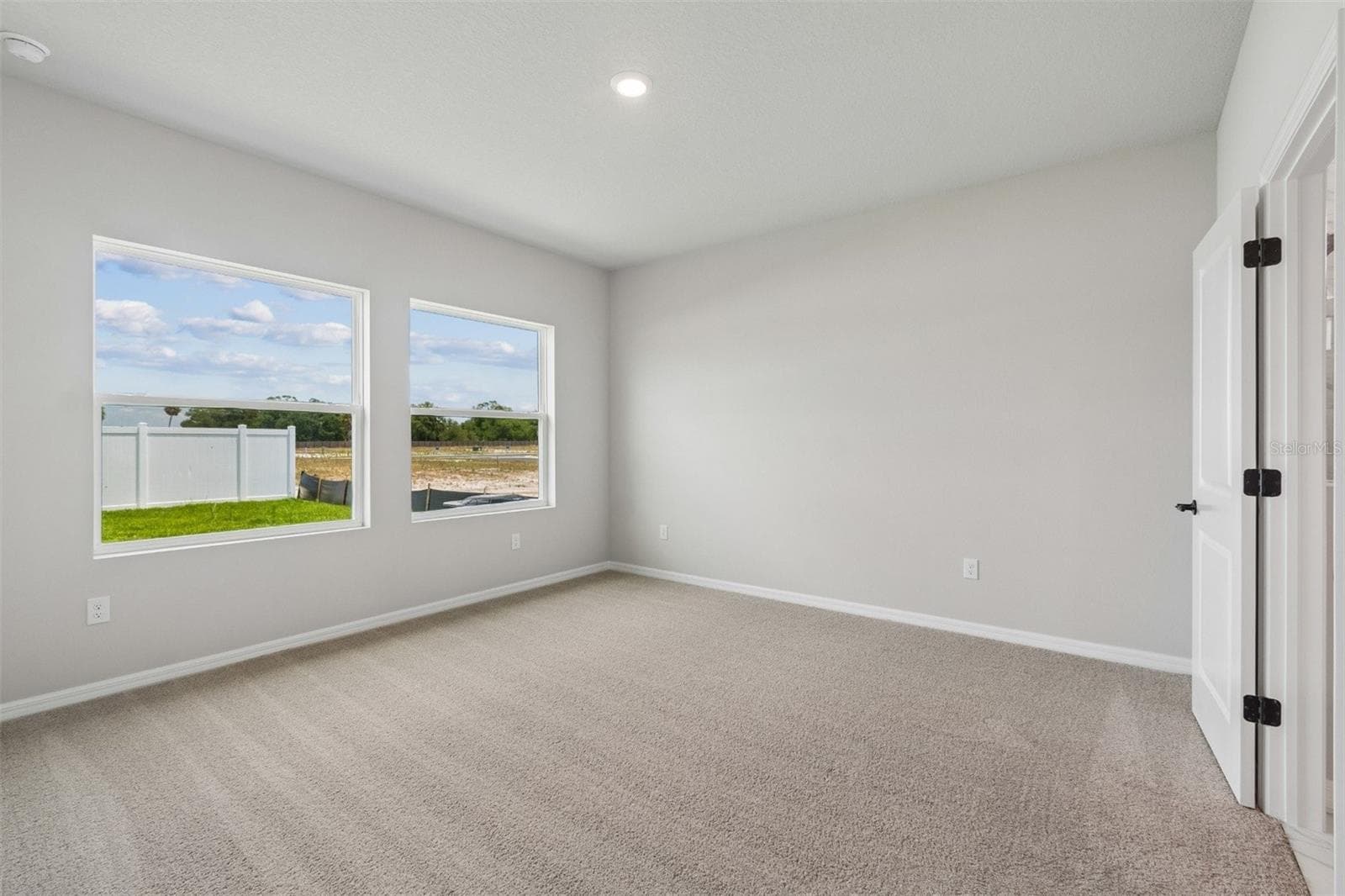 Owner's Retreat - 15239 EASTLYN DR, BRADENTON