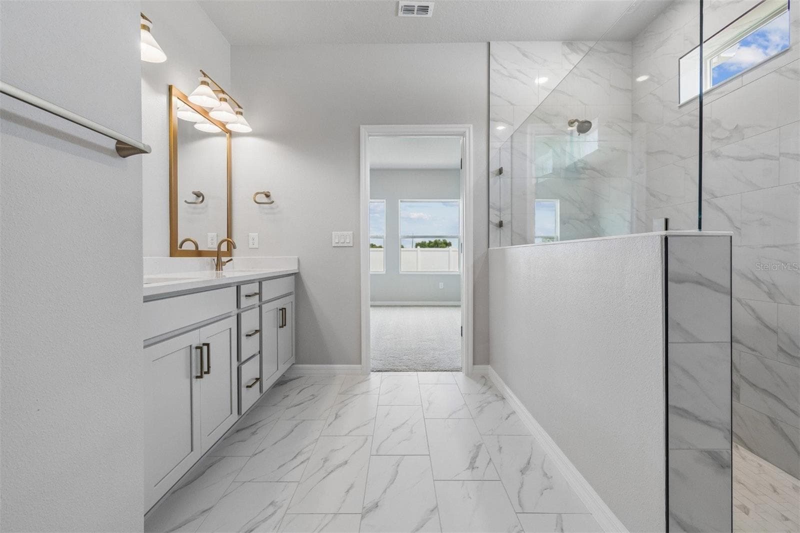 Owner's Bathroom - 15239 EASTLYN DR, BRADENTON