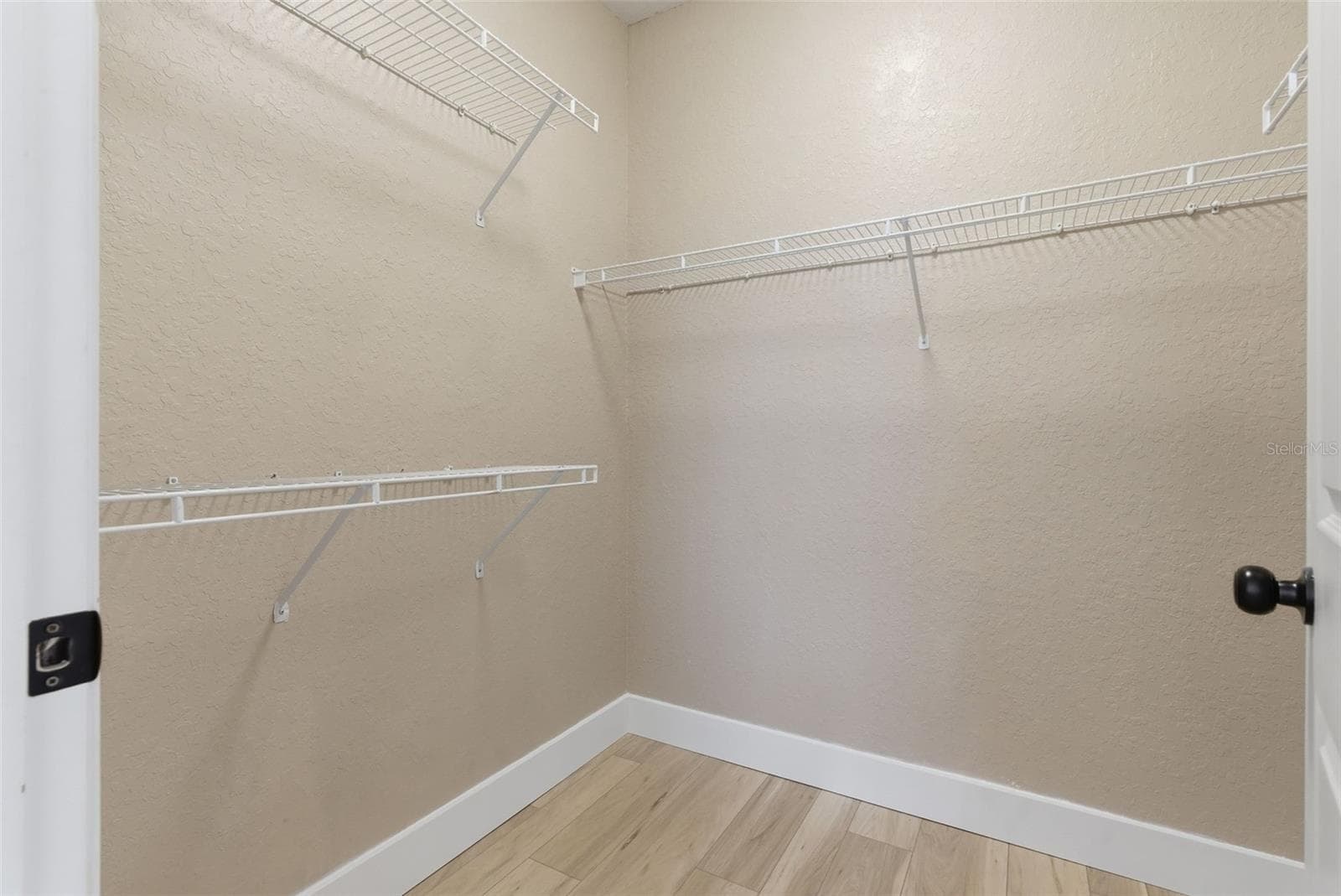 Condominium at 4323 BAYSIDE VILLAGE DR #312, TAMPA, photo 24 of 60
