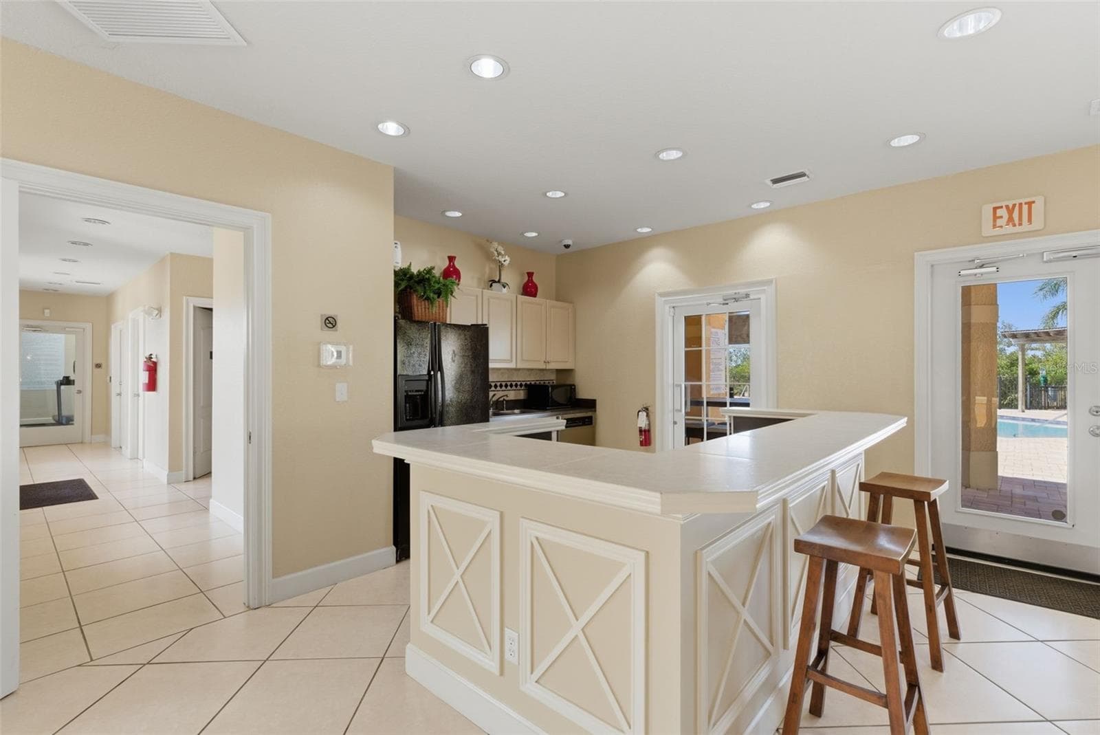 Condominium at 4323 BAYSIDE VILLAGE DR #312, TAMPA, photo 43 of 60
