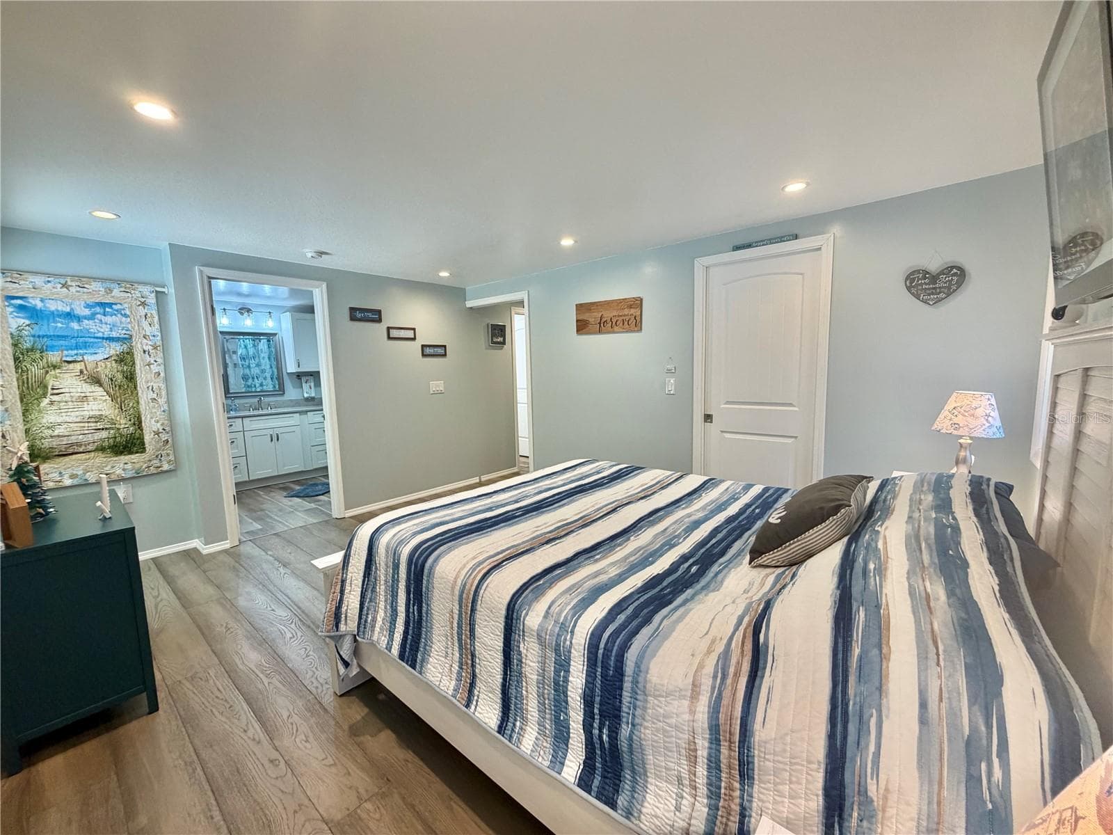 Mobile Home at 121 TAMARISK WAY, LEESBURG, photo 32 of 60