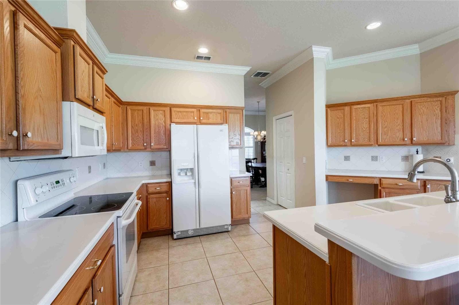 Single Family Residence at 7425 MELOGOLD CIR, LAND O LAKES, photo 9 of 51