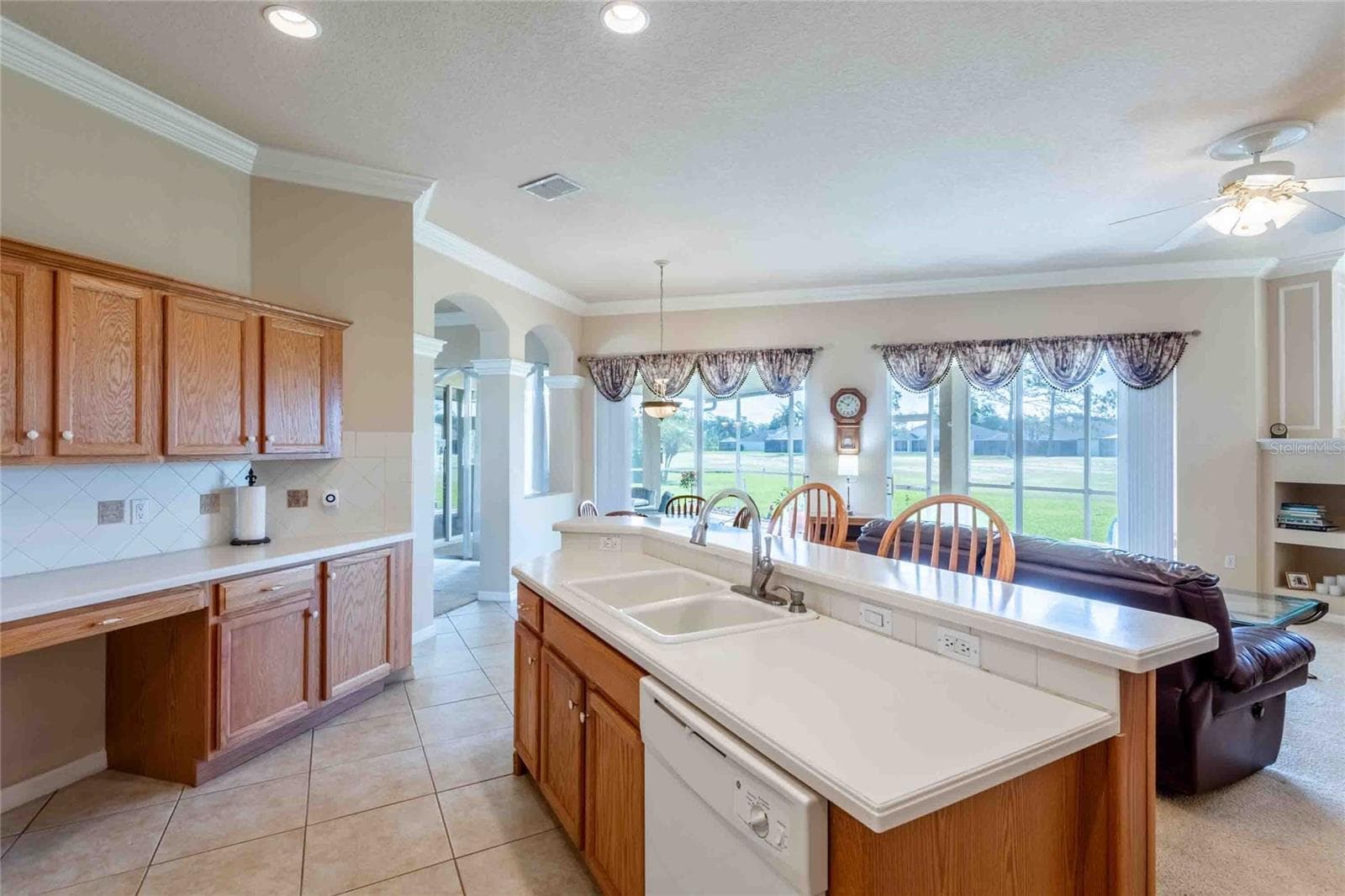 Single Family Residence at 7425 MELOGOLD CIR, LAND O LAKES, photo 10 of 51