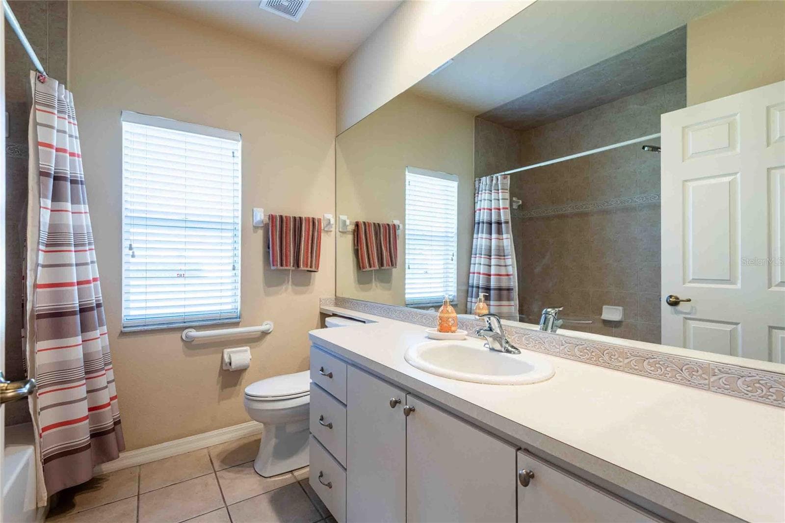 Single Family Residence at 7425 MELOGOLD CIR, LAND O LAKES, photo 33 of 51
