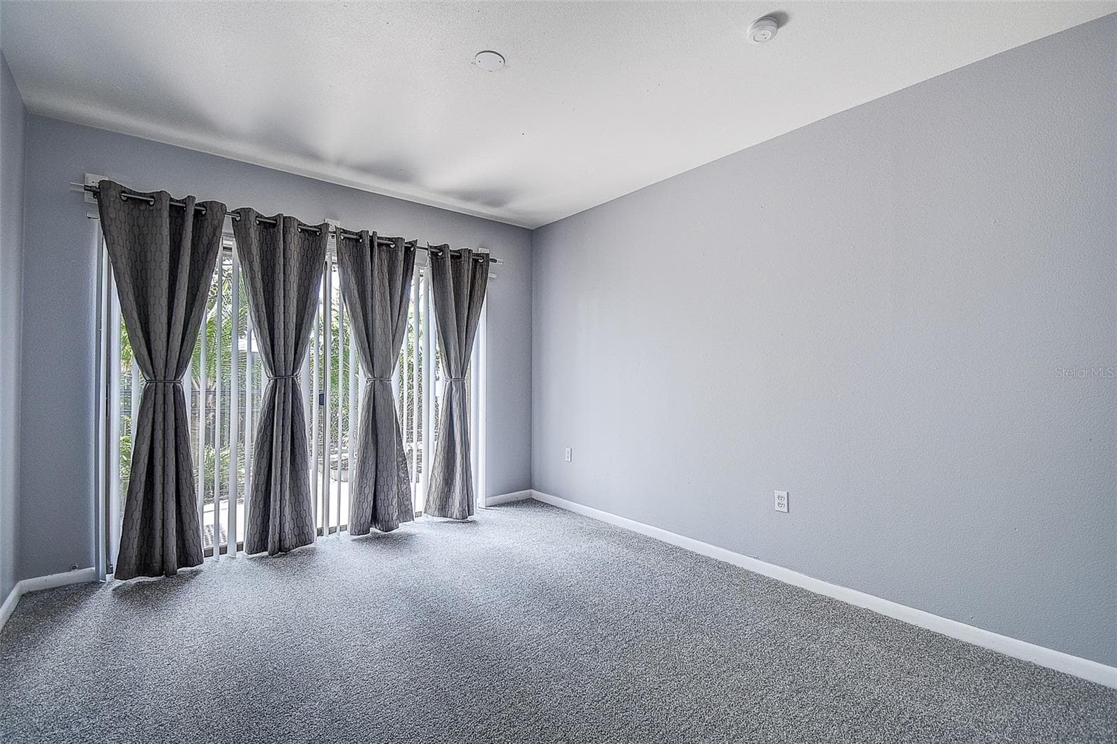 Condominium at 860 S VILLAGE DR N #106, ST PETERSBURG, photo 13 of 47