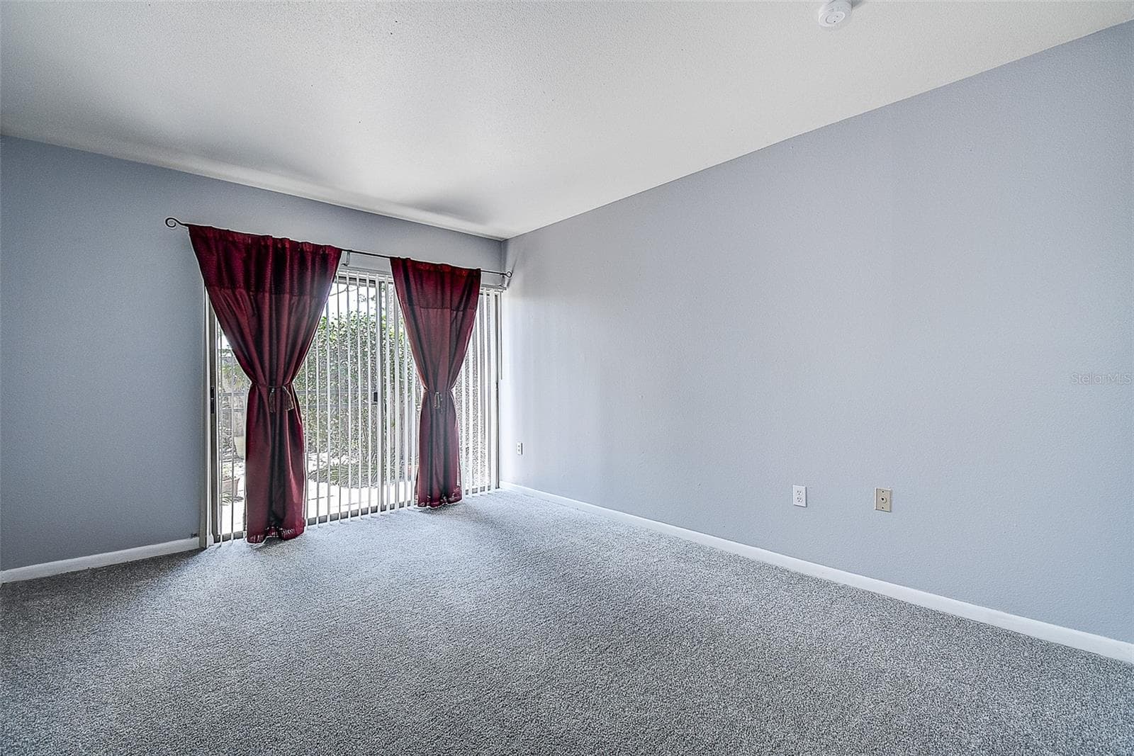 Condominium at 860 S VILLAGE DR N #106, ST PETERSBURG, photo 21 of 47