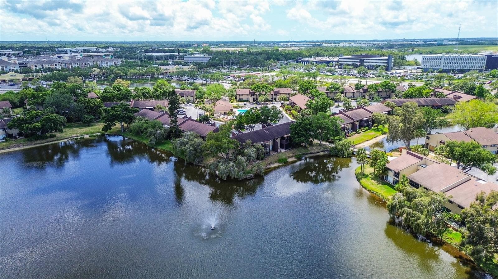 Condominium at 860 S VILLAGE DR N #106, ST PETERSBURG, photo 38 of 47