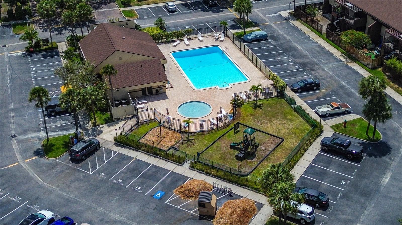 Condominium at 860 S VILLAGE DR N #106, ST PETERSBURG, photo 39 of 47