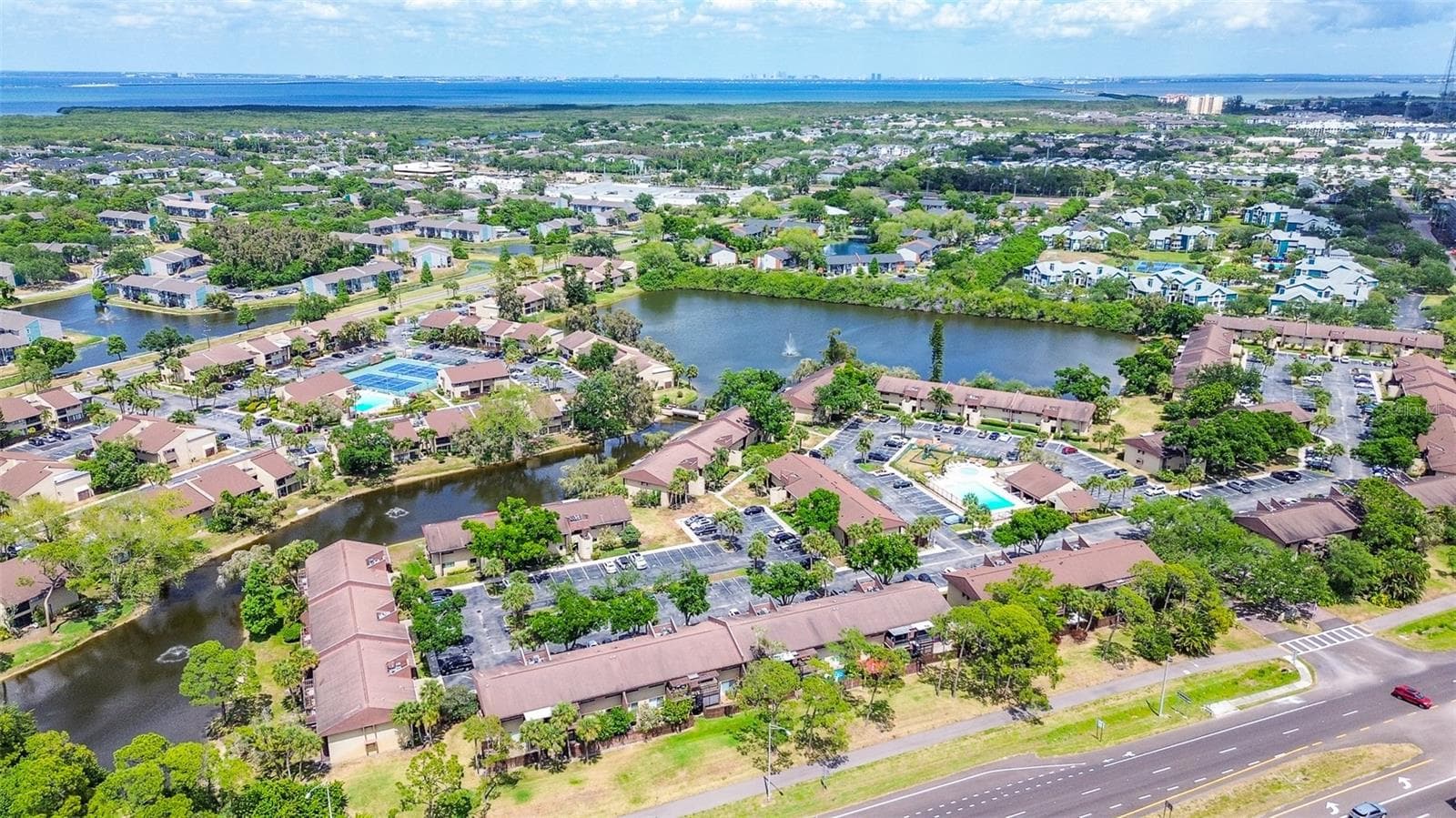 Condominium at 860 S VILLAGE DR N #106, ST PETERSBURG, photo 42 of 47