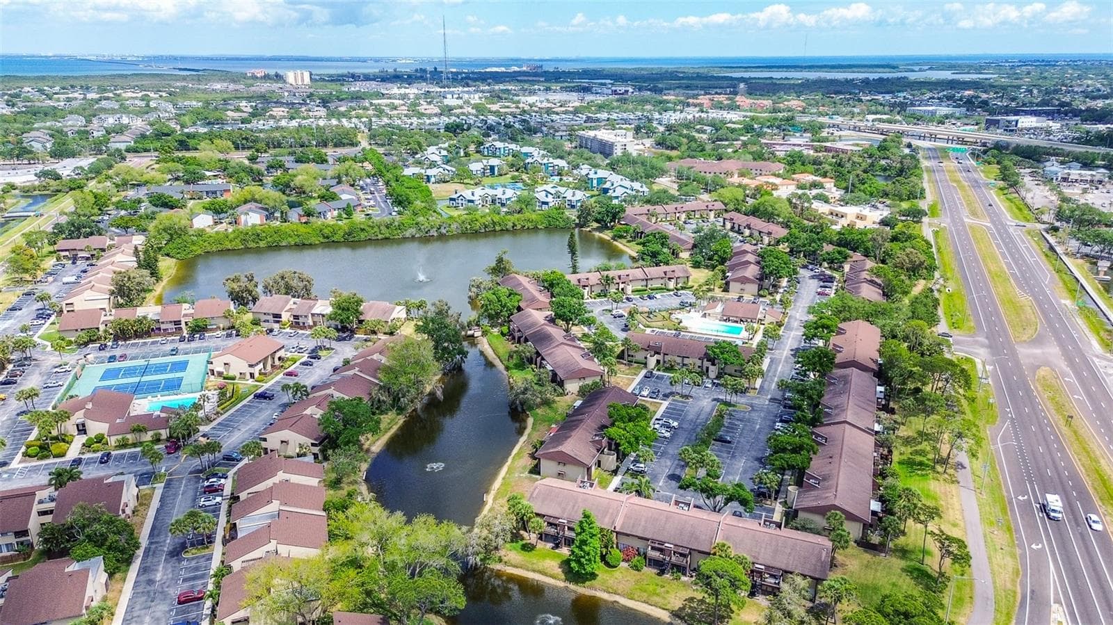Condominium at 860 S VILLAGE DR N #106, ST PETERSBURG, photo 43 of 47