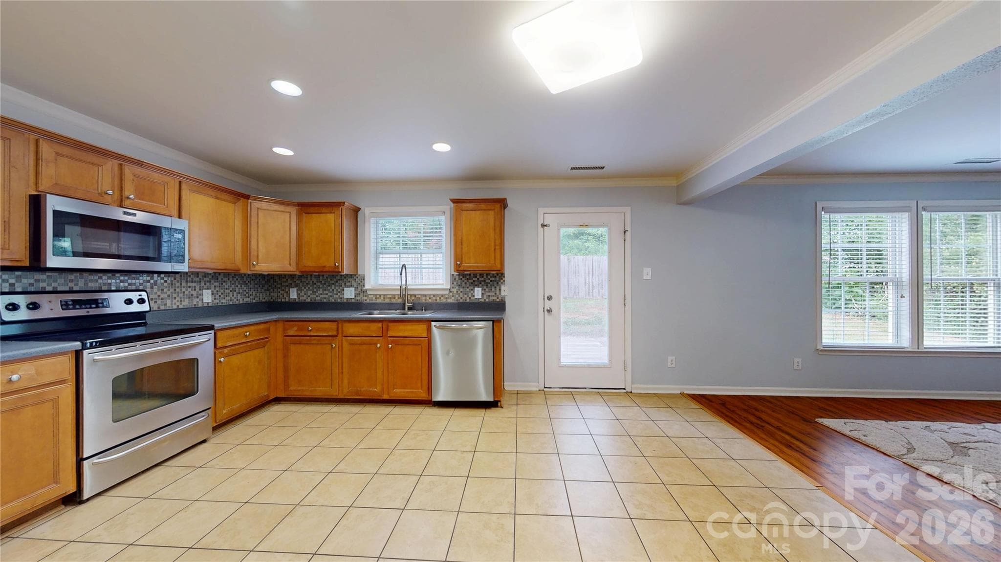 Single Family Residence at 4219 Shasta Circle, Clover, photo 8 of 24