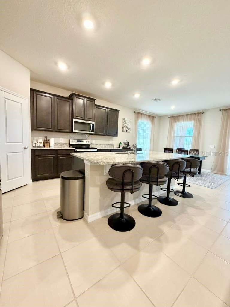 Single Family Residence at 5452 FLINT HILLS DR, WIMAUMA, photo 13 of 46