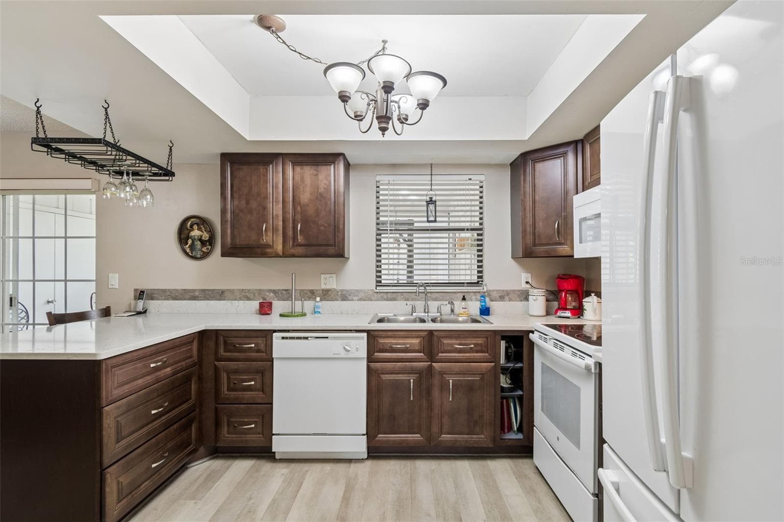 Townhouse at 1319 ABBEY CRESCENT LN, CLEARWATER, photo 10 of 52