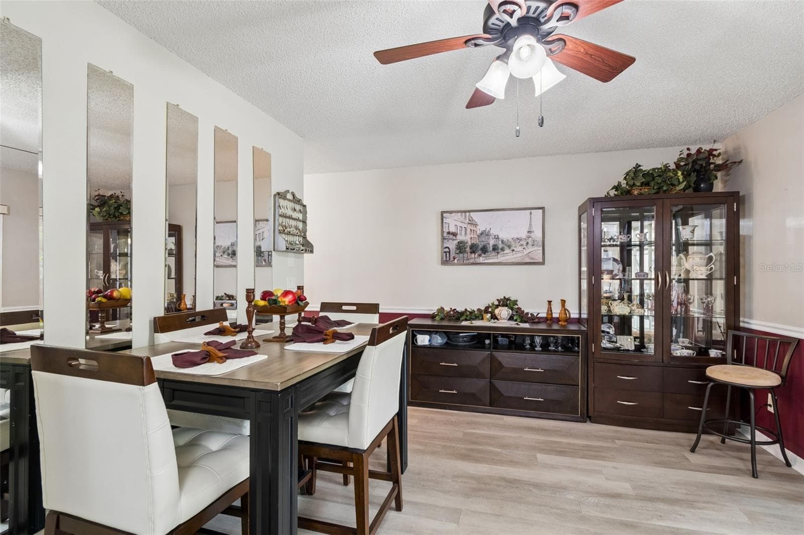 Townhouse at 1319 ABBEY CRESCENT LN, CLEARWATER, photo 15 of 52