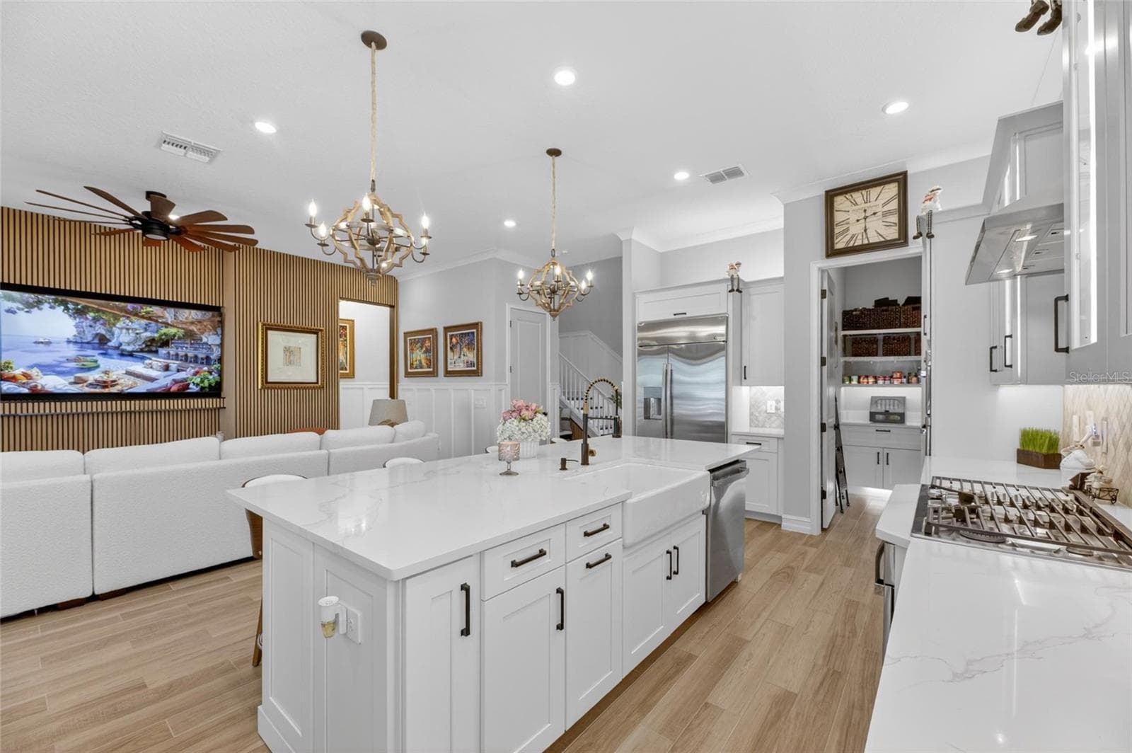 Single Family Residence at 1075 SEAGRAPE DR, RUSKIN, photo 6 of 101