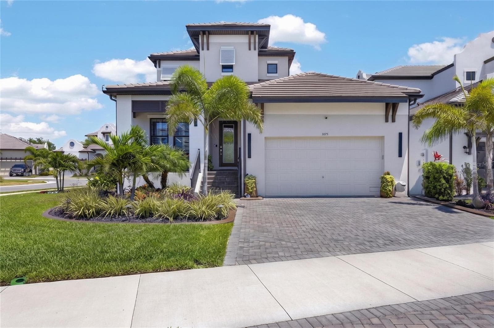 Single Family Residence at 1075 SEAGRAPE DR, RUSKIN, photo 7 of 101
