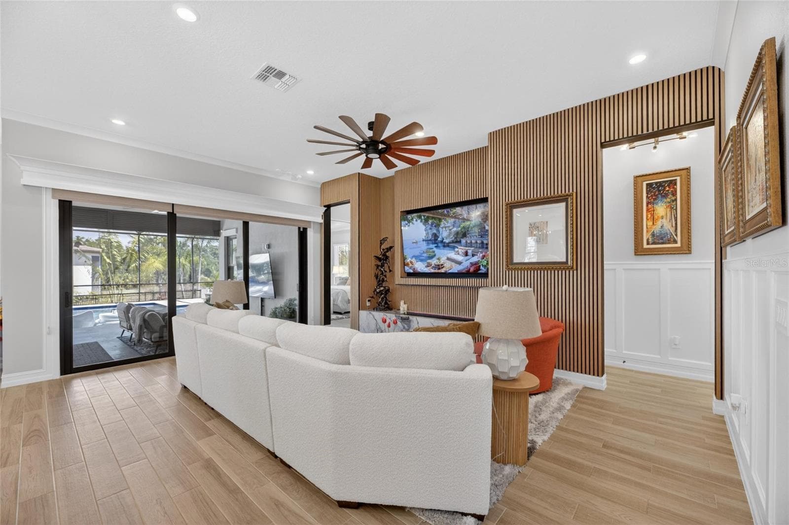 Single Family Residence at 1075 SEAGRAPE DR, RUSKIN, photo 16 of 101