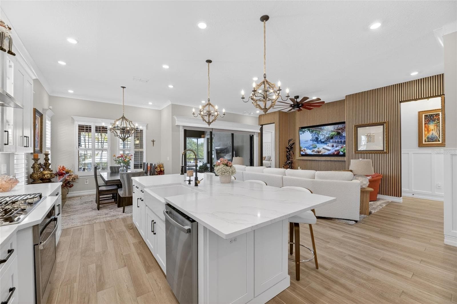 Single Family Residence at 1075 SEAGRAPE DR, RUSKIN, photo 24 of 101