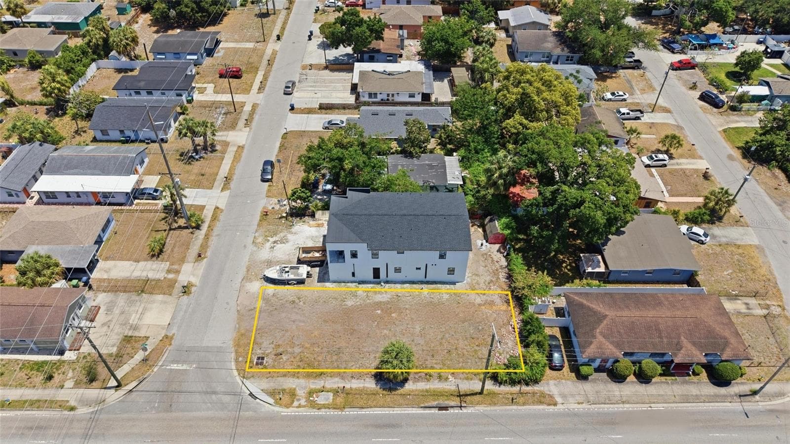 4124 W NASSAU ST
