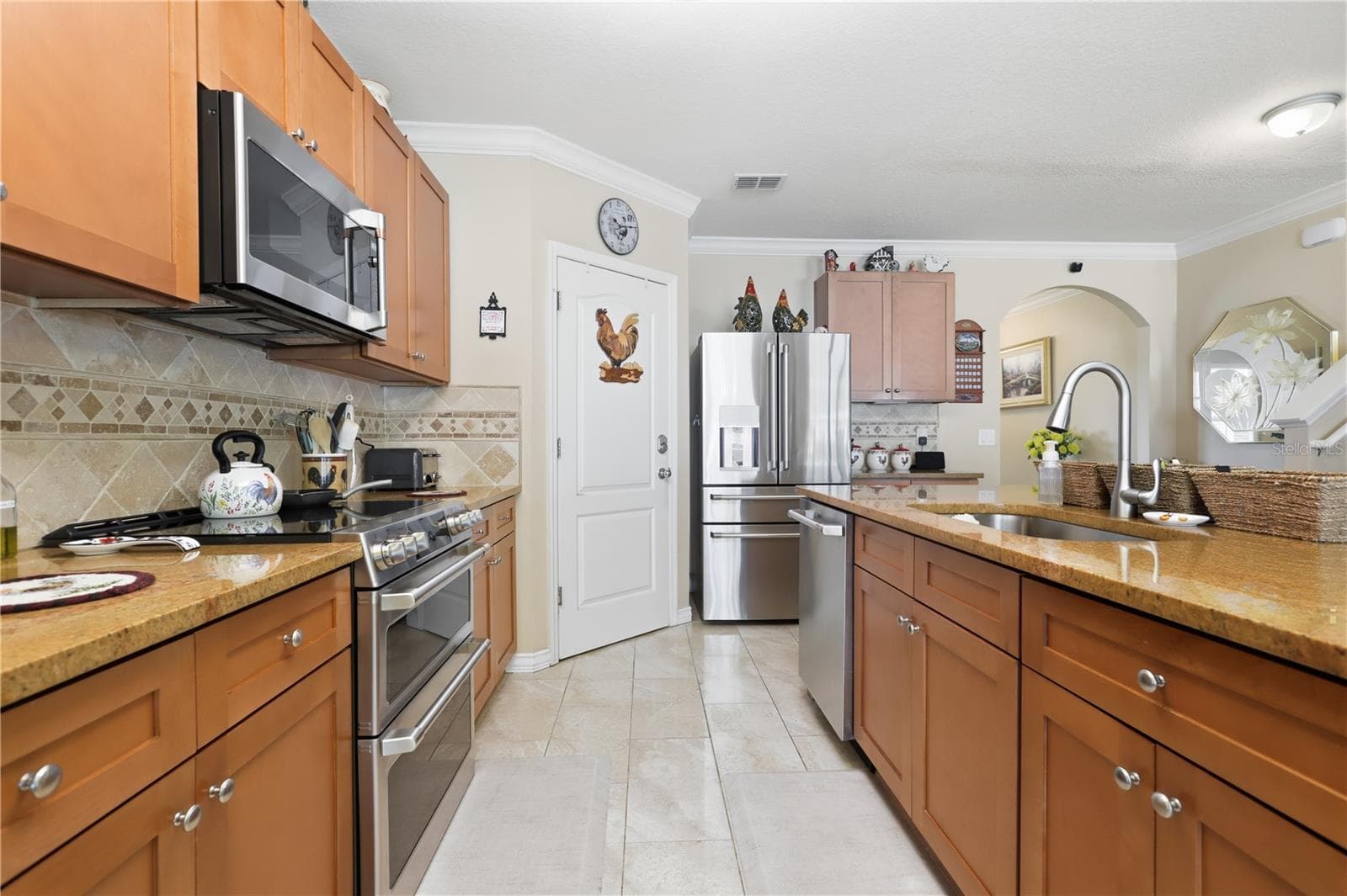 Single Family Residence at 831 OAK HOLLOW LOOP, DELAND, photo 14 of 59
