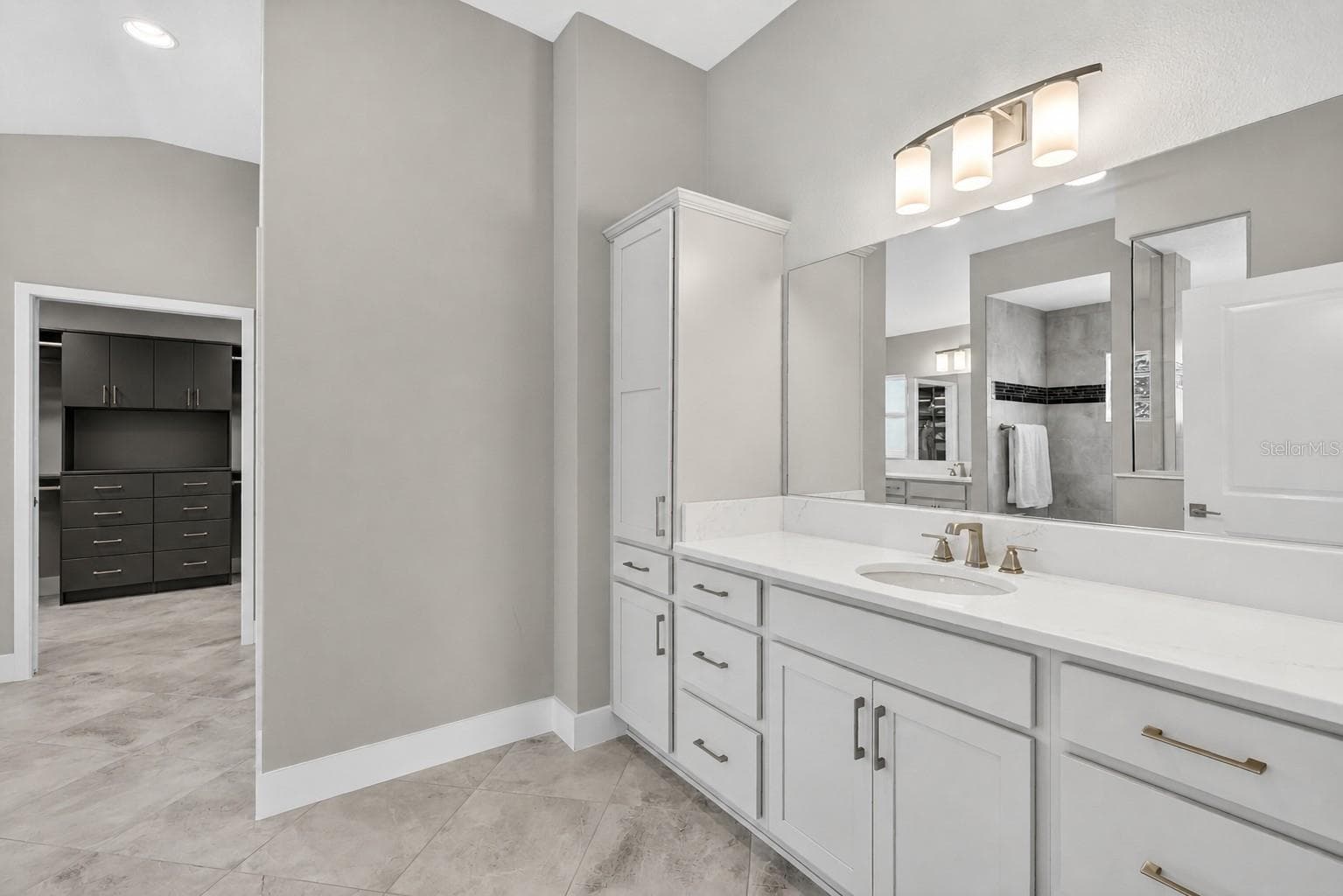 Single Family Residence at 2165 GORDON PATH, THE VILLAGES, photo 16 of 23