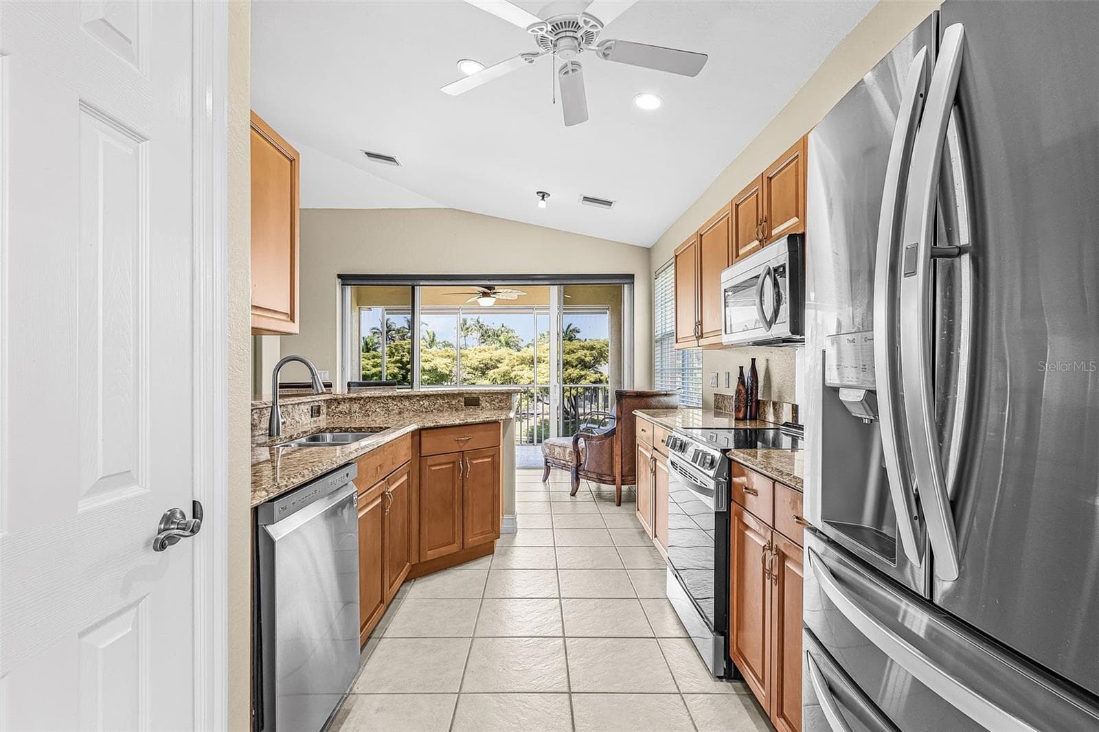 Condominium at 5626 CAPE HARBOUR DR #202, CAPE CORAL, photo 16 of 44