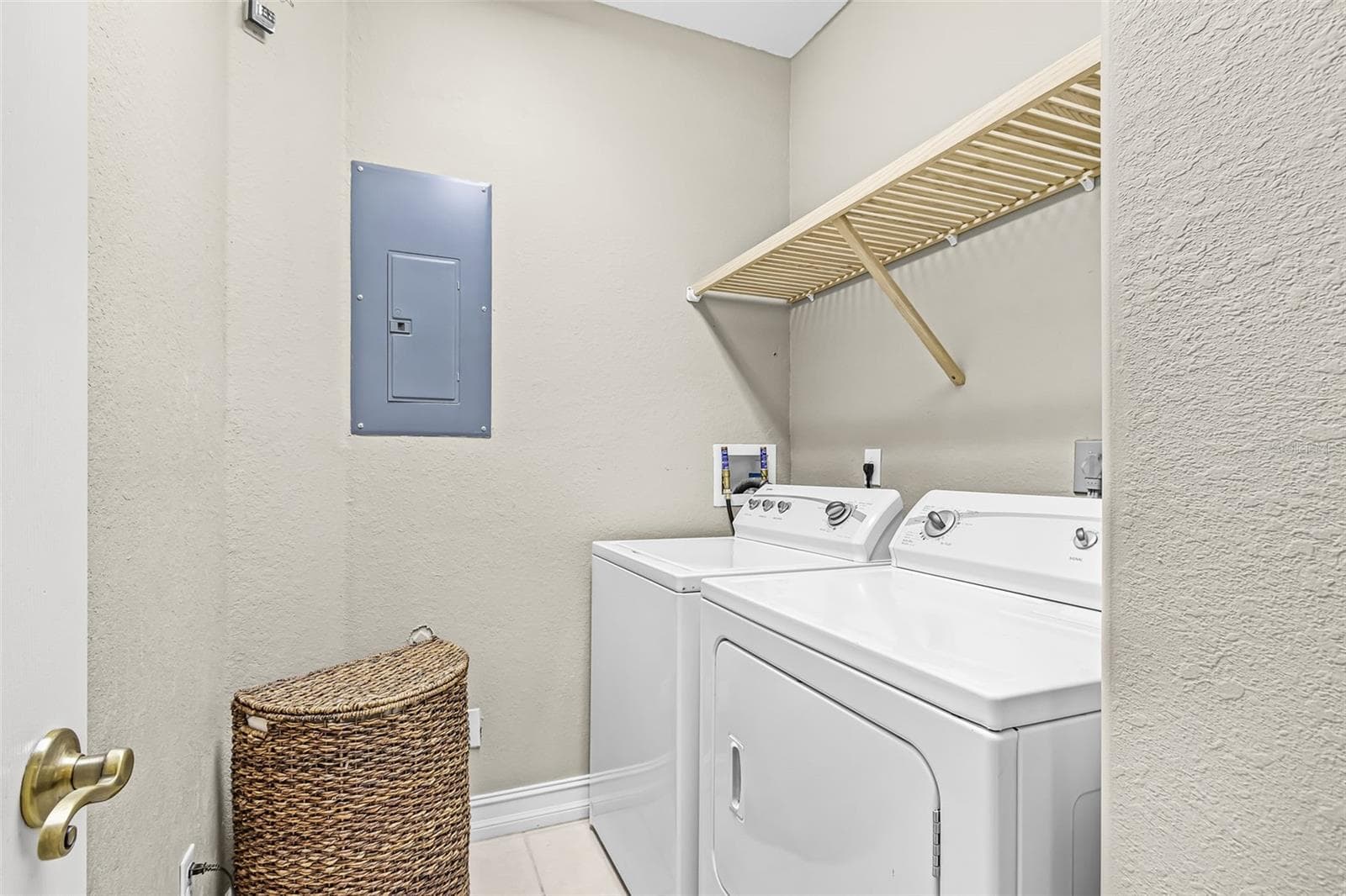 Condominium at 5626 CAPE HARBOUR DR #202, CAPE CORAL, photo 25 of 44