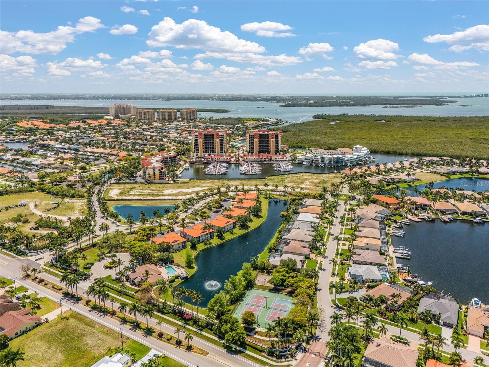 Condominium at 5626 CAPE HARBOUR DR #202, CAPE CORAL, photo 40 of 44