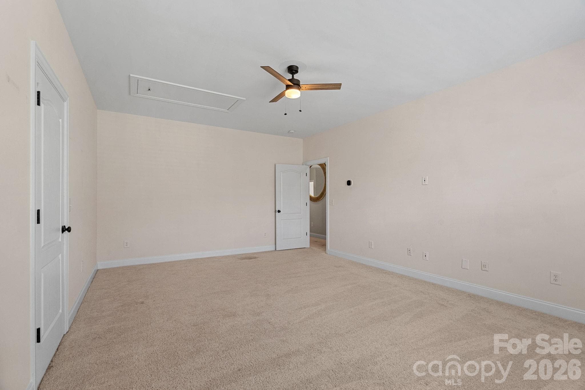 Flexspace/ Gameroom - 11215 Warfield Avenue, Huntersville