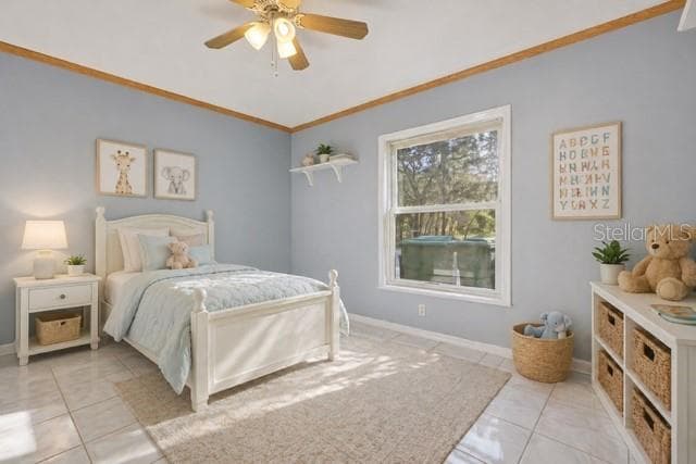 Staged bedroom - 340 E SAVOY ST, LECANTO