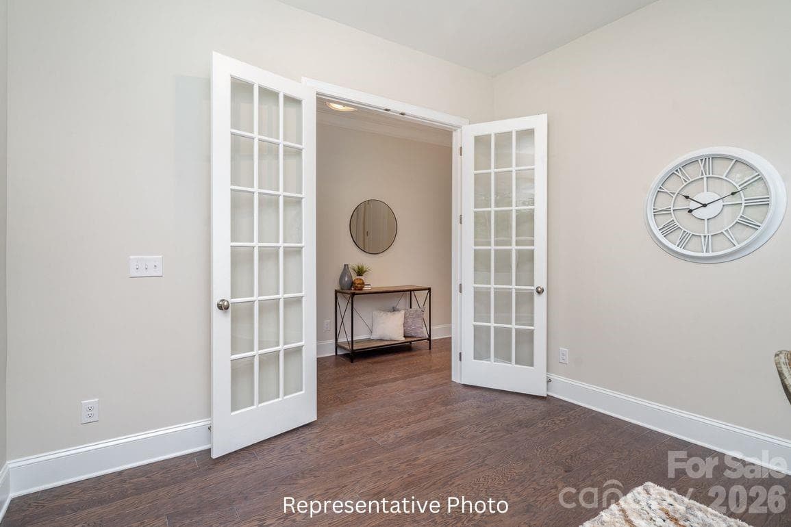 Single Family Residence at 20396 Queens Street, Cornelius, photo 11 of 38