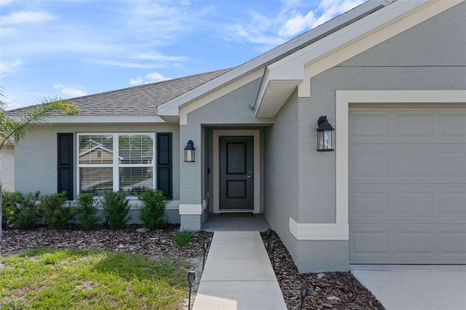 Single Family Residence at 12492 PINE BLUFF ST, SPRING HILL, photo 4 of 37
