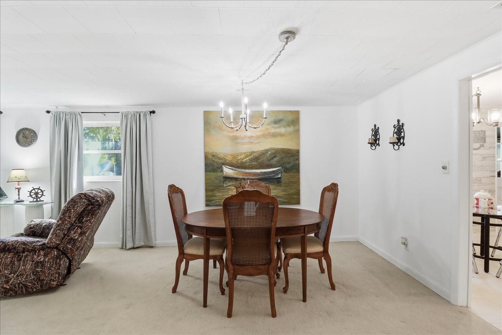 Single Family Residence at 11641 E SALMON DR, FLORAL CITY, photo 9 of 43