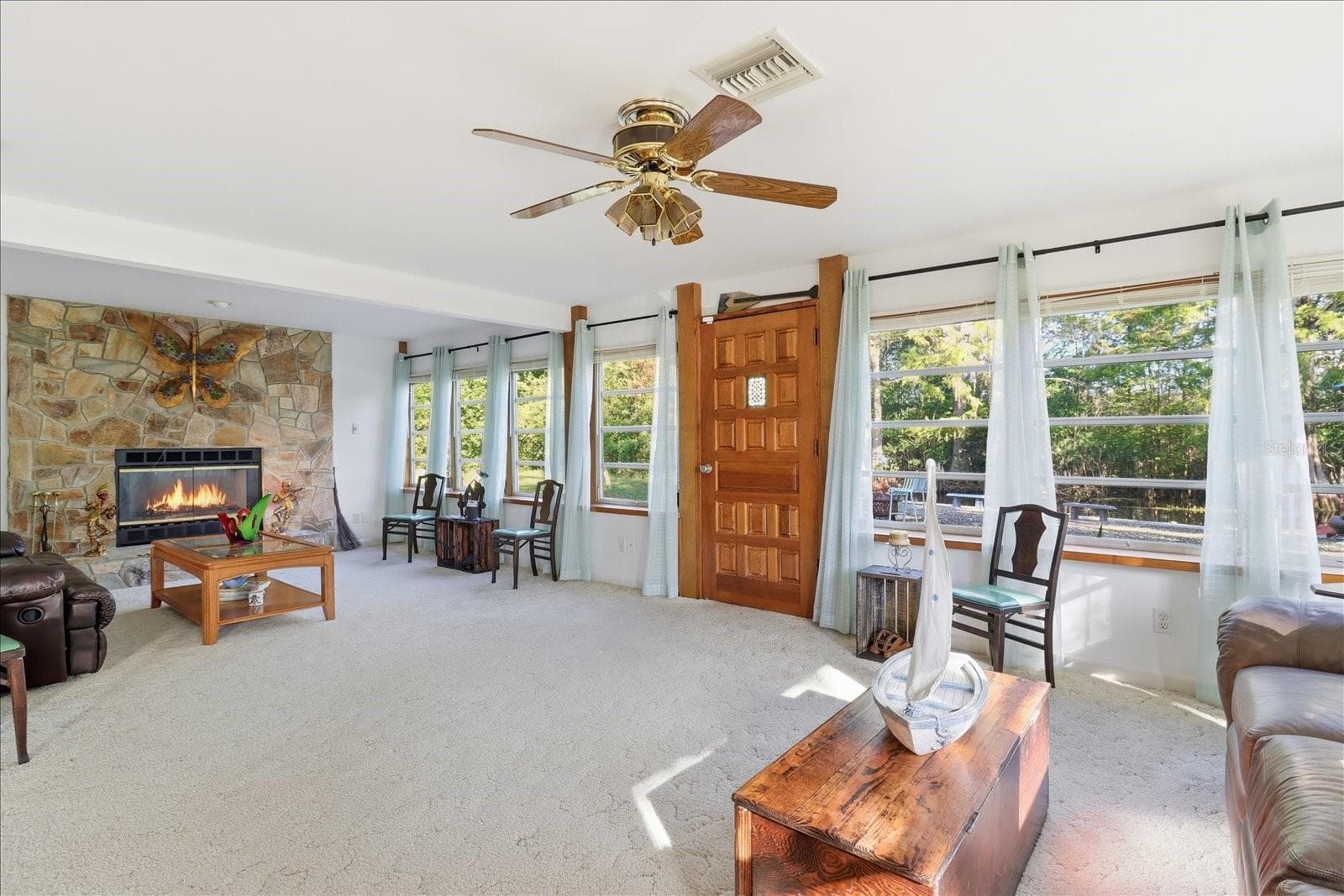 Single Family Residence at 11641 E SALMON DR, FLORAL CITY, photo 3 of 43