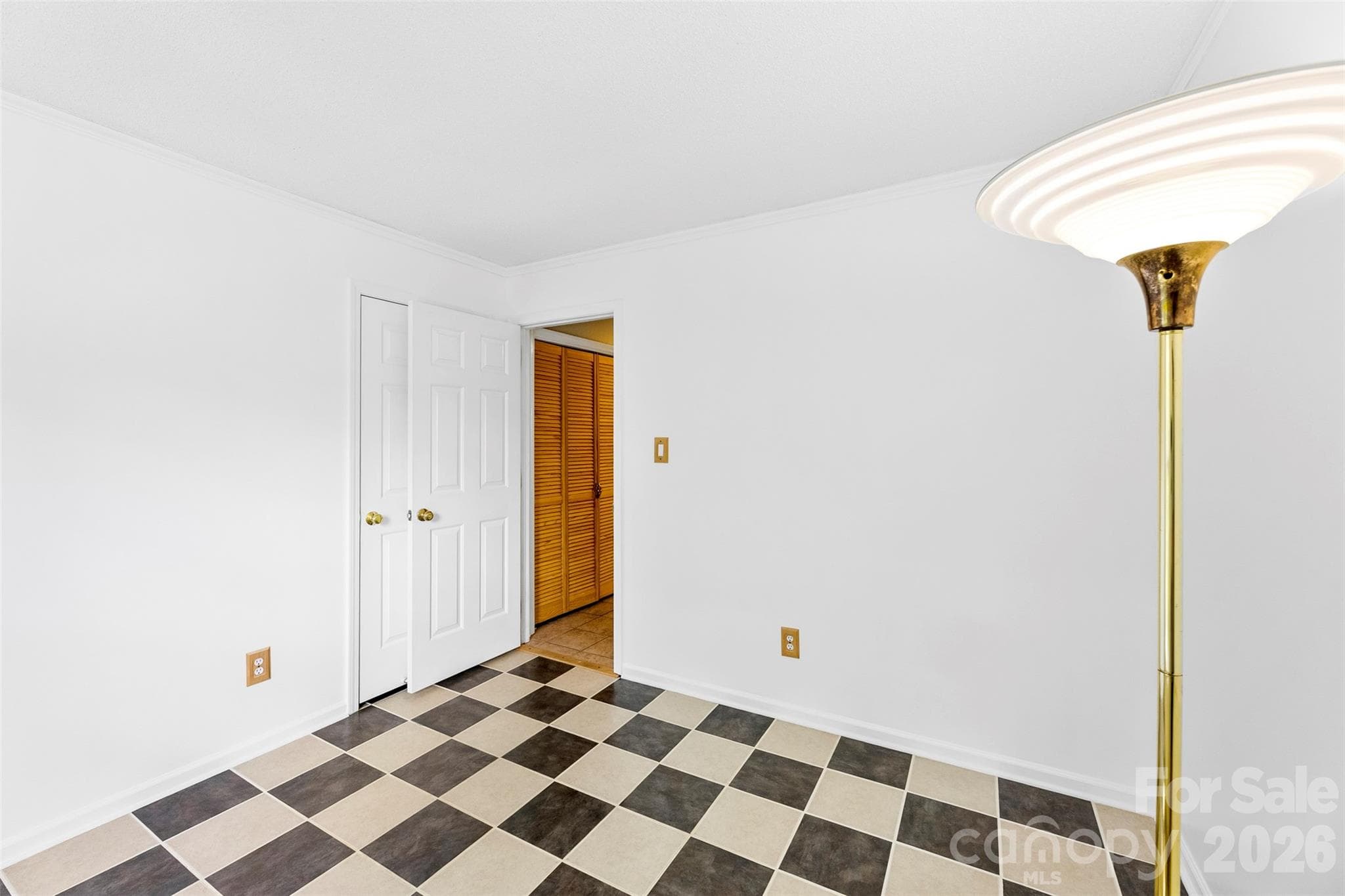 Single Family Residence at 15027 Ashlight Drive, Charlotte, photo 19 of 43