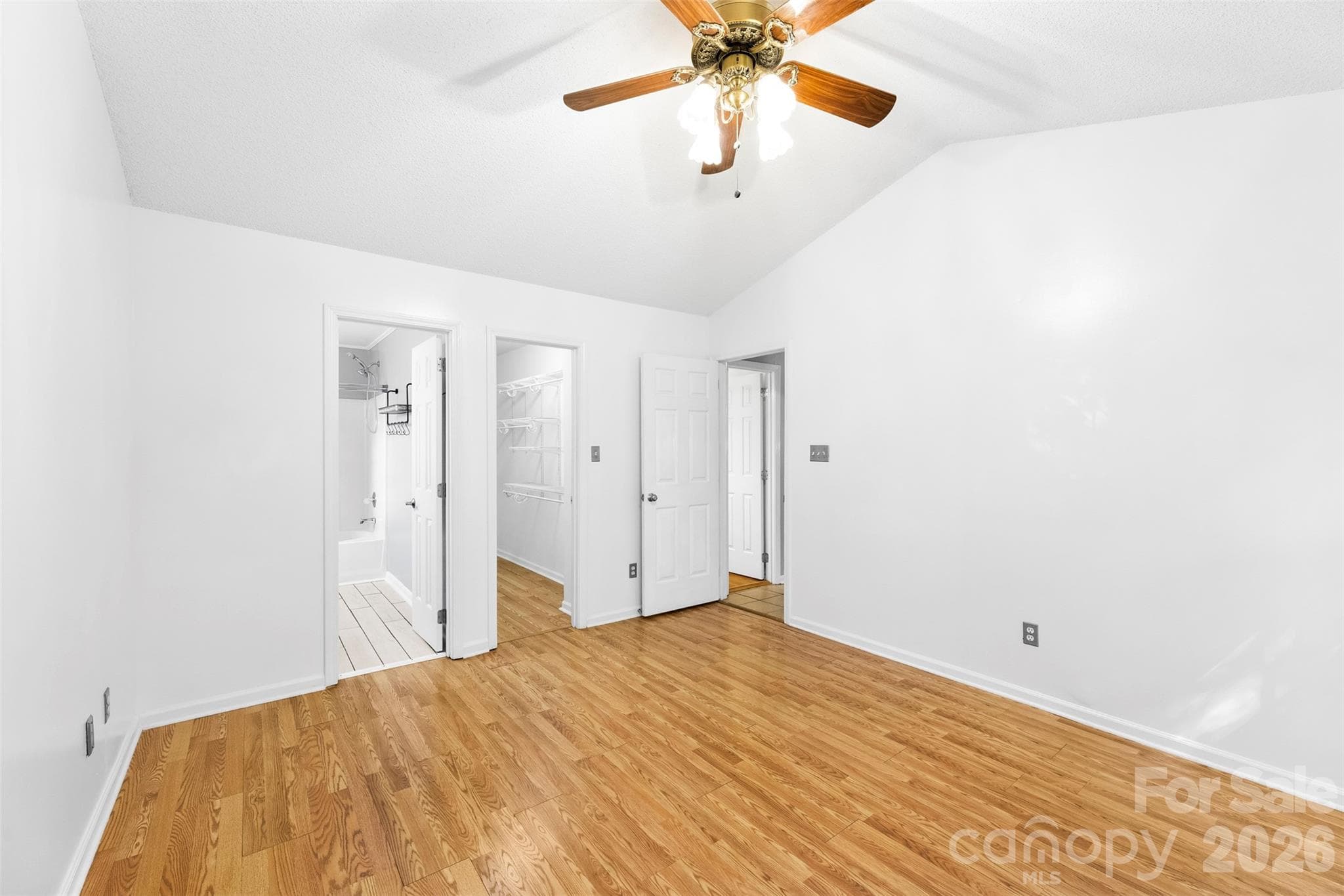 Single Family Residence at 15027 Ashlight Drive, Charlotte, photo 23 of 43