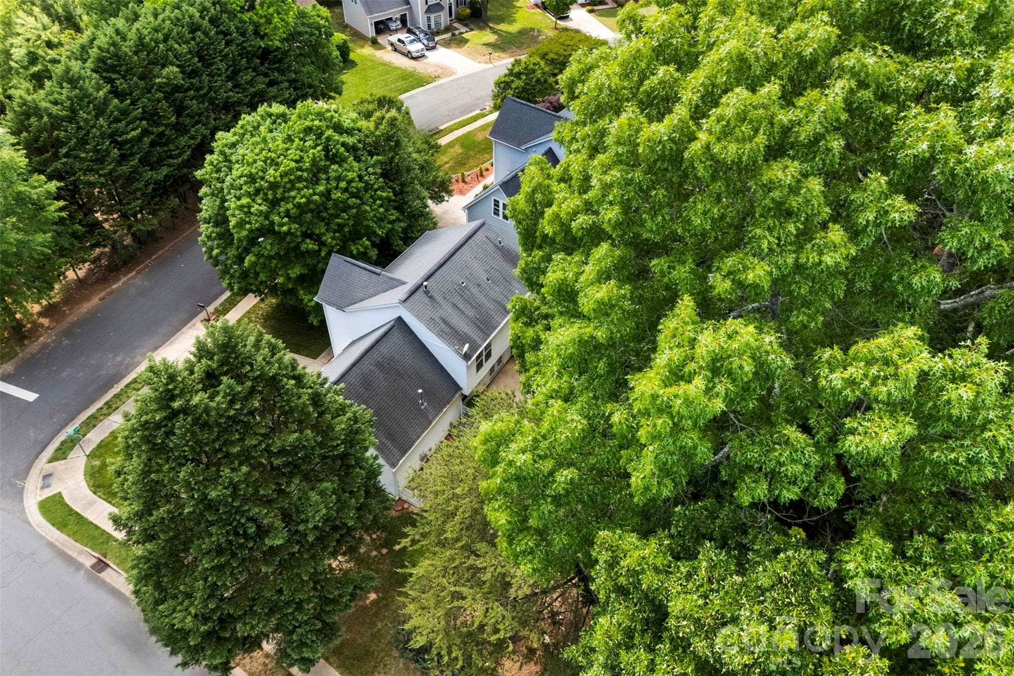 Single Family Residence at 15027 Ashlight Drive, Charlotte, photo 42 of 43