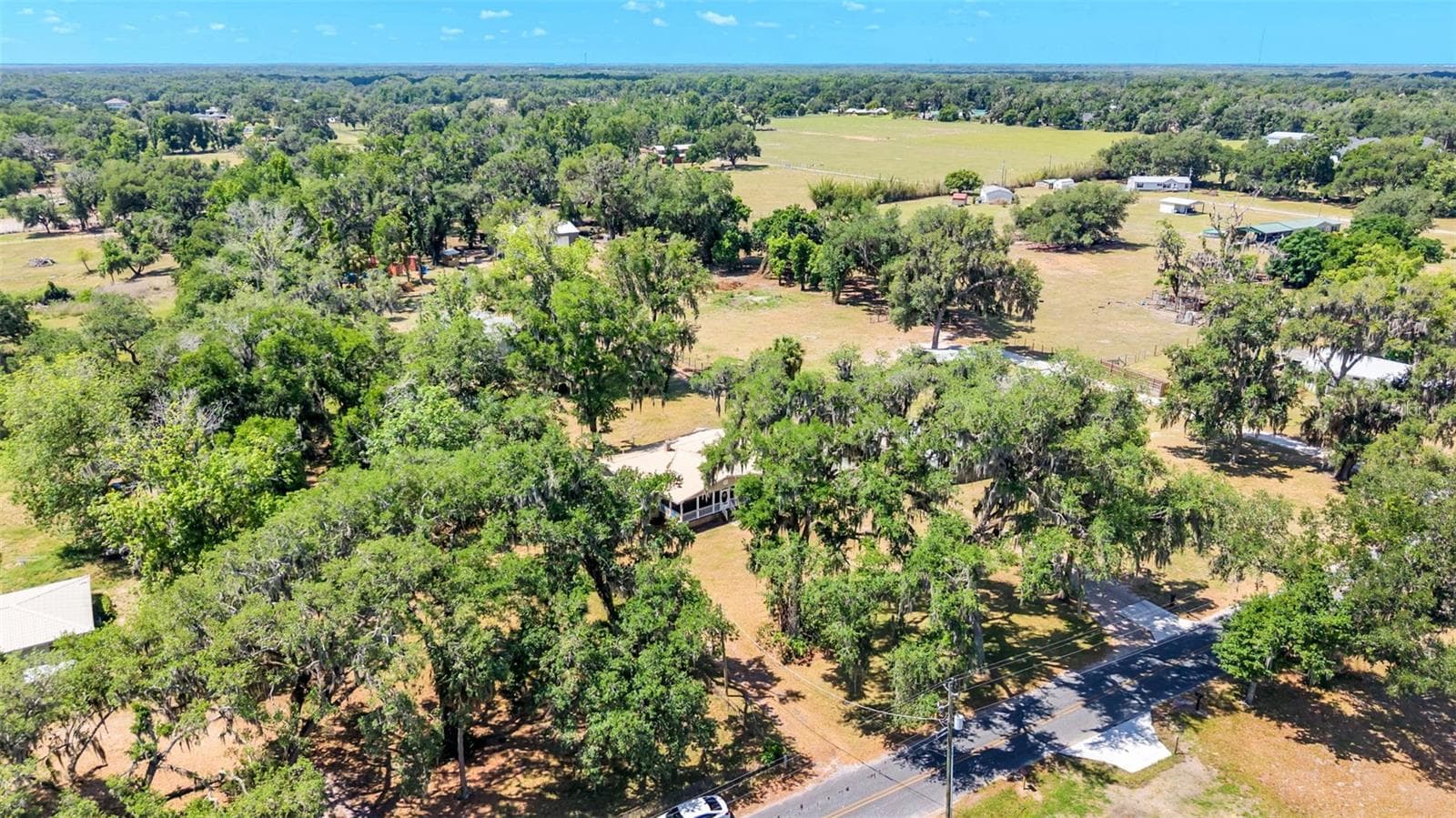 Single Family Residence at 501 SWILLEY RD, PLANT CITY, photo 2 of 24