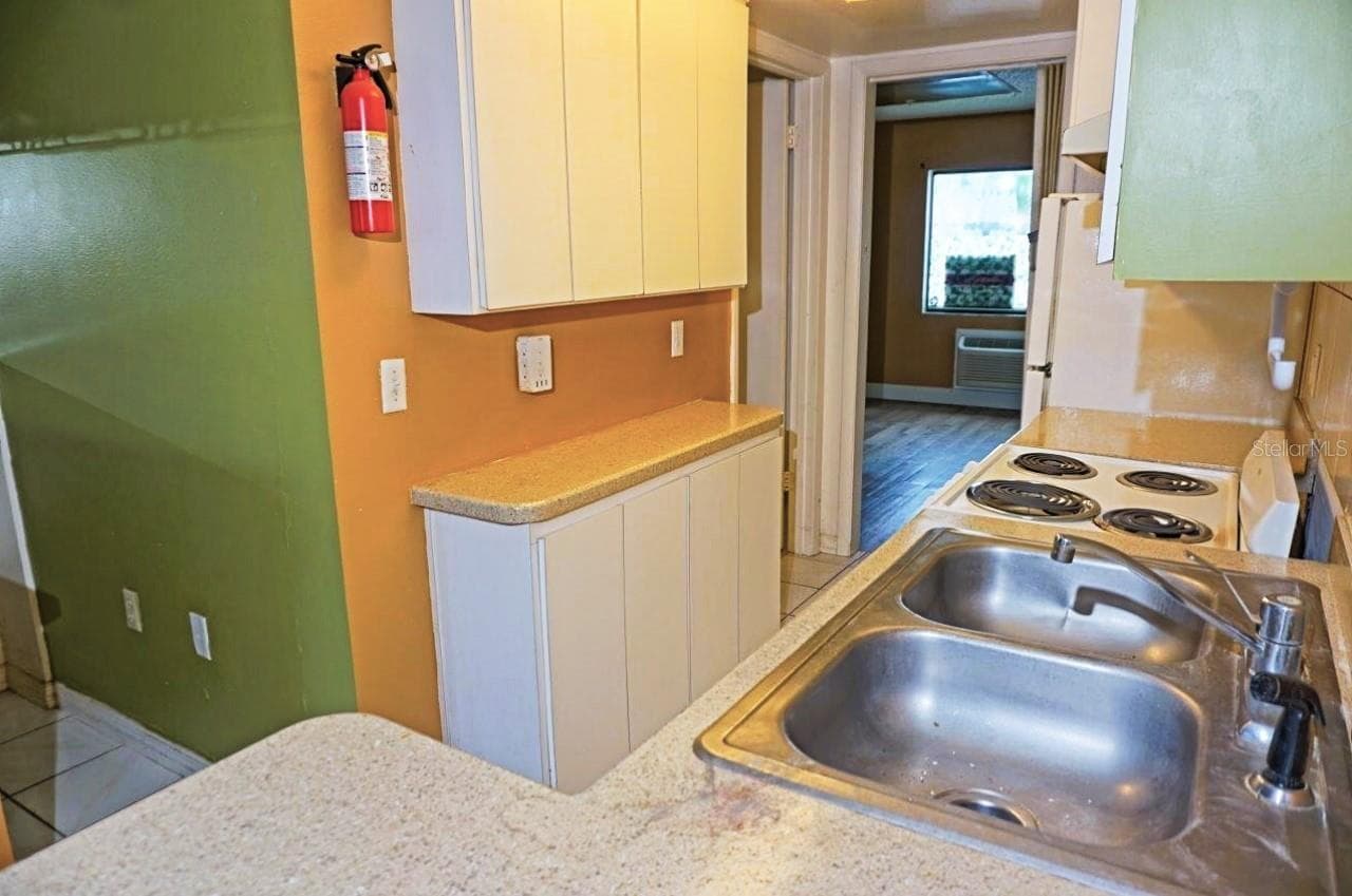 Condominium at 1865 MAZO MNR #J5, LUTZ, photo 4 of 23