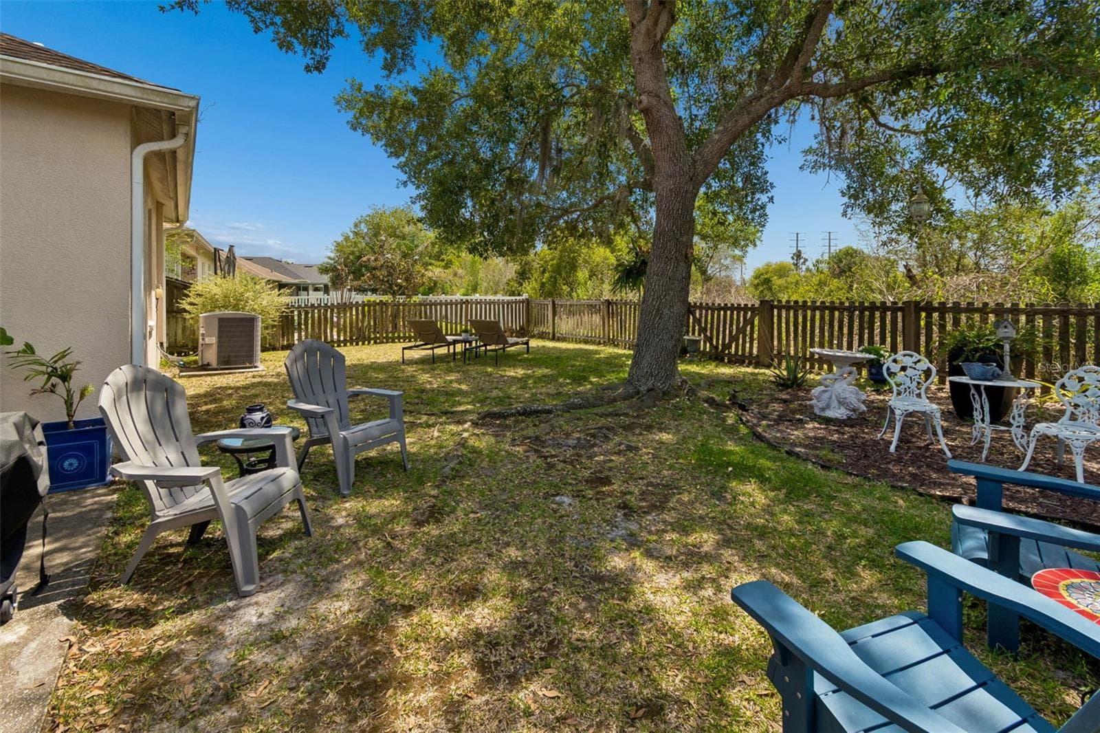 Single Family Residence at 4027 LANGDRUM DR, WESLEY CHAPEL, photo 29 of 37