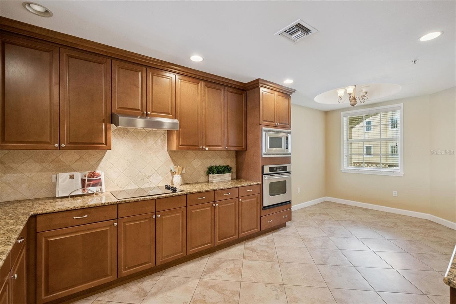 Condominium at 8743 THE ESPLANADE #34, ORLANDO, photo 7 of 71