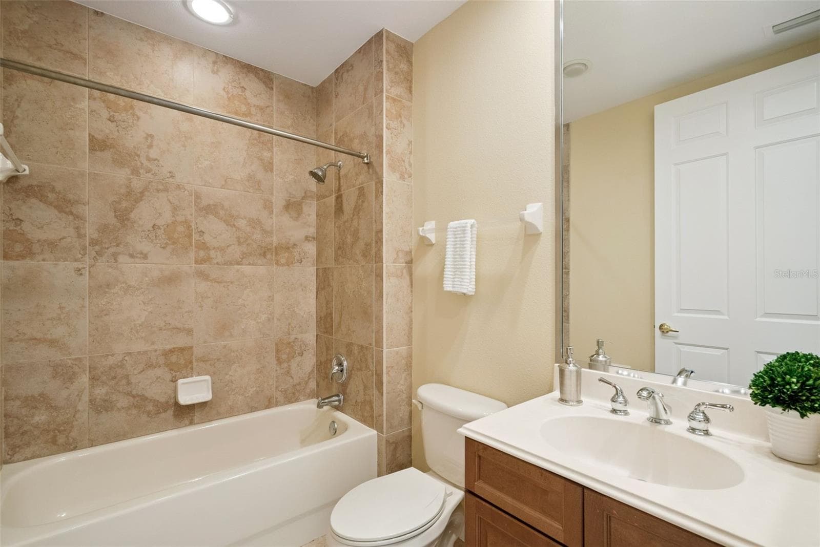 Condominium at 8743 THE ESPLANADE #34, ORLANDO, photo 38 of 71